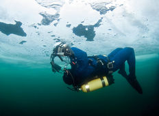 Isdyk i havet - En arktisk oplevelse