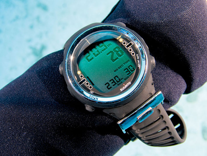Suunto D4 – lillebror i D-familien Suunto D4 – lillebror i D-familien