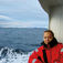 Cecilia Vanman er Assistant Instructor og Lifesaver fra BSAC, British Sub Aqua Club. Hun er PADI Divemaster og TDI Advanced Nitrox Diver. Desuden er Cecilia hvalbiolog og kan lide at fridykke og skrive freelanceartikler om sine oplevelser på havet. Helikopterperspektiv – når nøden er størst, er hjælpen nærmest