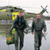 Piloterne Søren og Jørn på vej tilbage til basen efter en flyvning med en af de nye redningshelikoptere. Helikopterperspektiv – når nøden er størst, er hjælpen nærmest