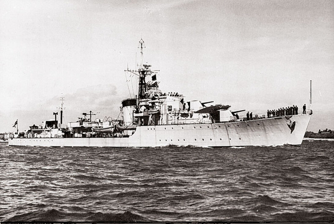 HMS Myngs – en britisk destroyer i Rødehavet
