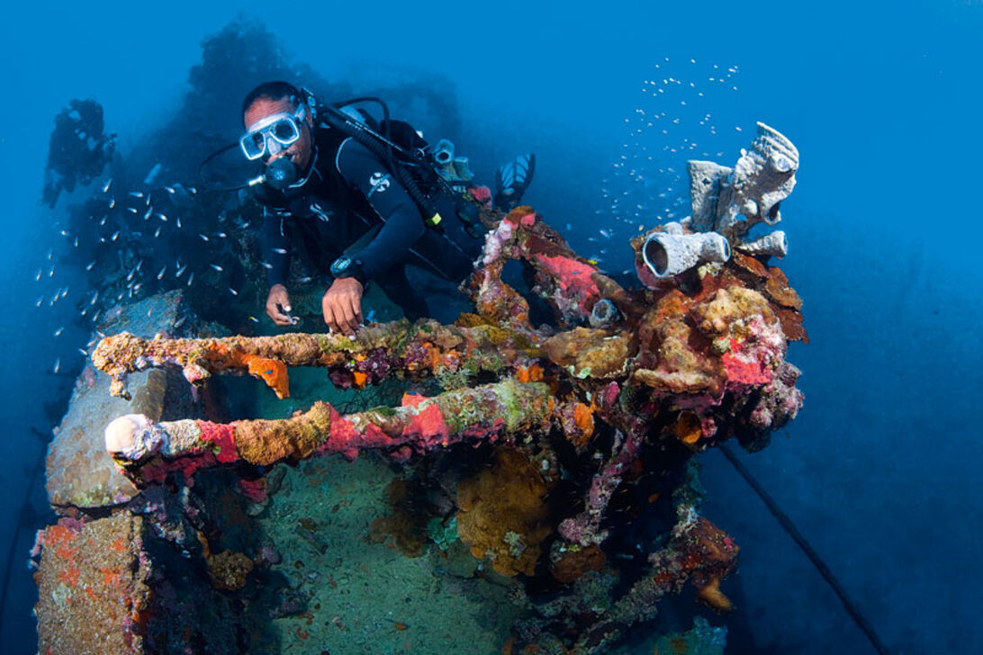 Truk Lagoon − Lagunens dybe vrag Truk Lagoon − Lagunens dybe vrag