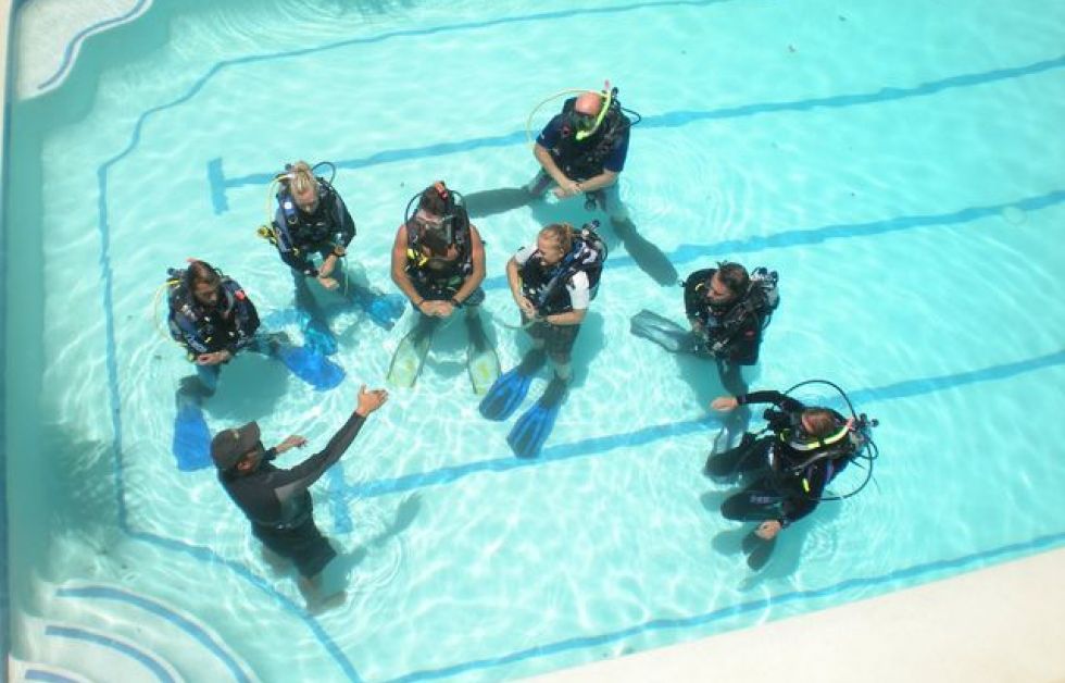 Første PADI dykkerinstruktøreksamen i Aalborg i 10 år